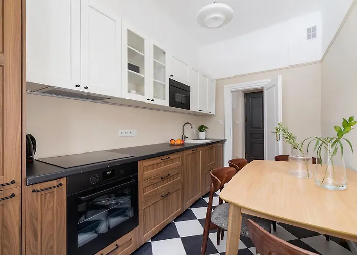 2 - Bedroom Apartment - Rejtana 10