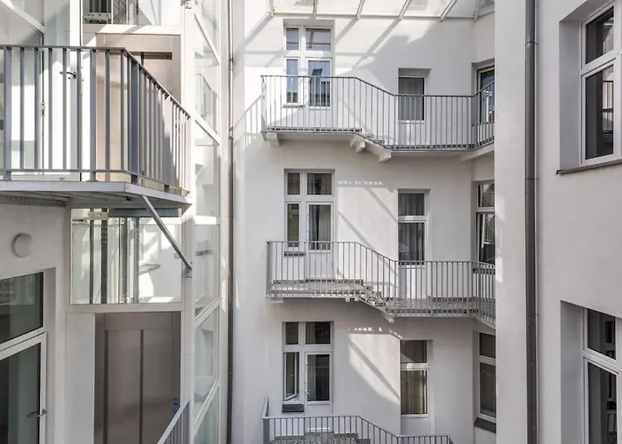 Old Town Apt Bosacka Str - B10